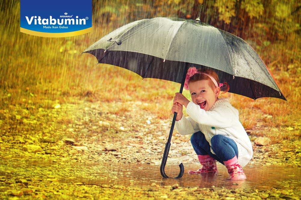 Cara Melindungi Anak Saat Musim Hujan